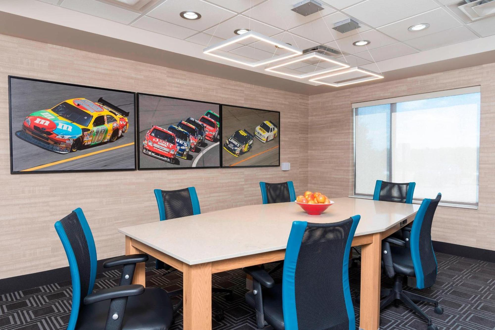 Towneplace Suites By Marriott Ontario-Mansfield Buitenkant foto