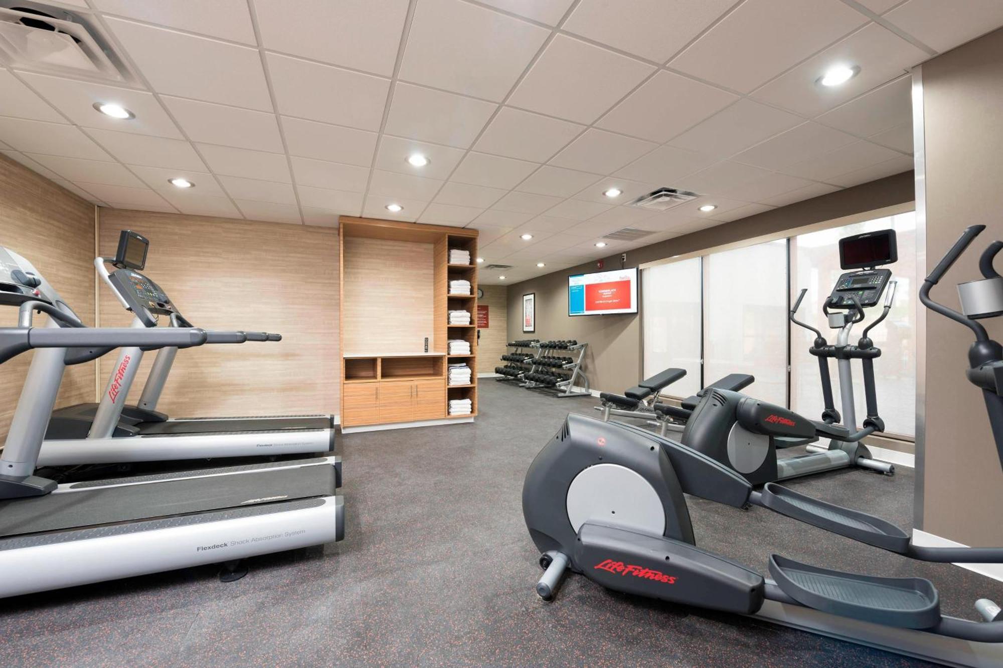 Towneplace Suites By Marriott Ontario-Mansfield Buitenkant foto