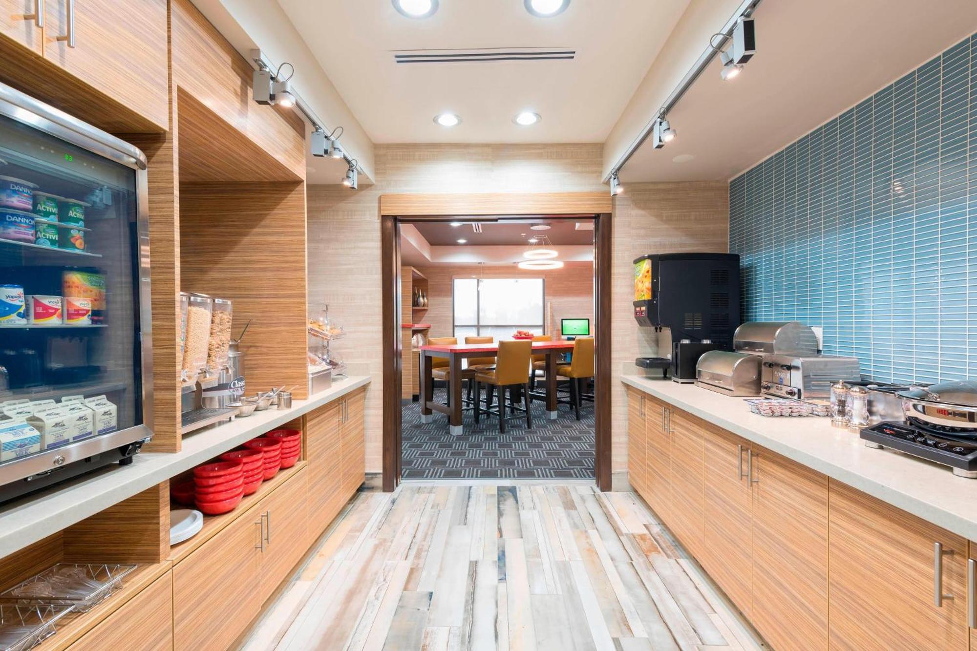 Towneplace Suites By Marriott Ontario-Mansfield Buitenkant foto