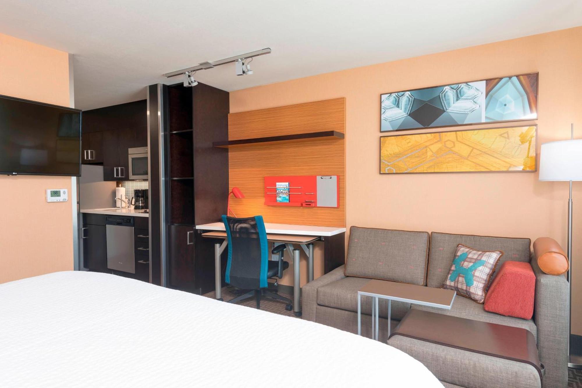 Towneplace Suites By Marriott Ontario-Mansfield Buitenkant foto