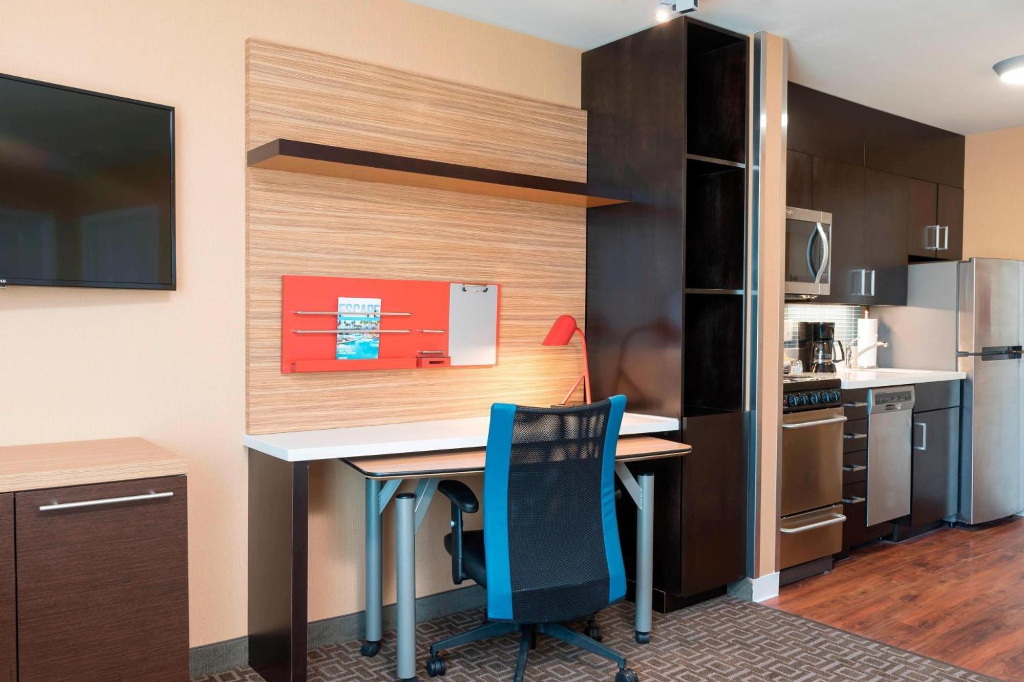 Towneplace Suites By Marriott Ontario-Mansfield Buitenkant foto